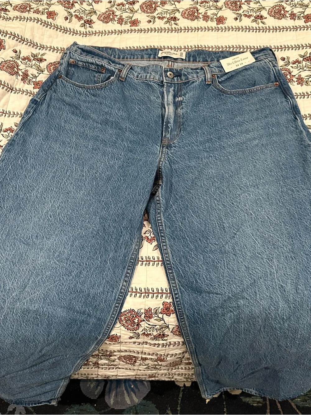 NWT Abercrombie Jeans size 32
